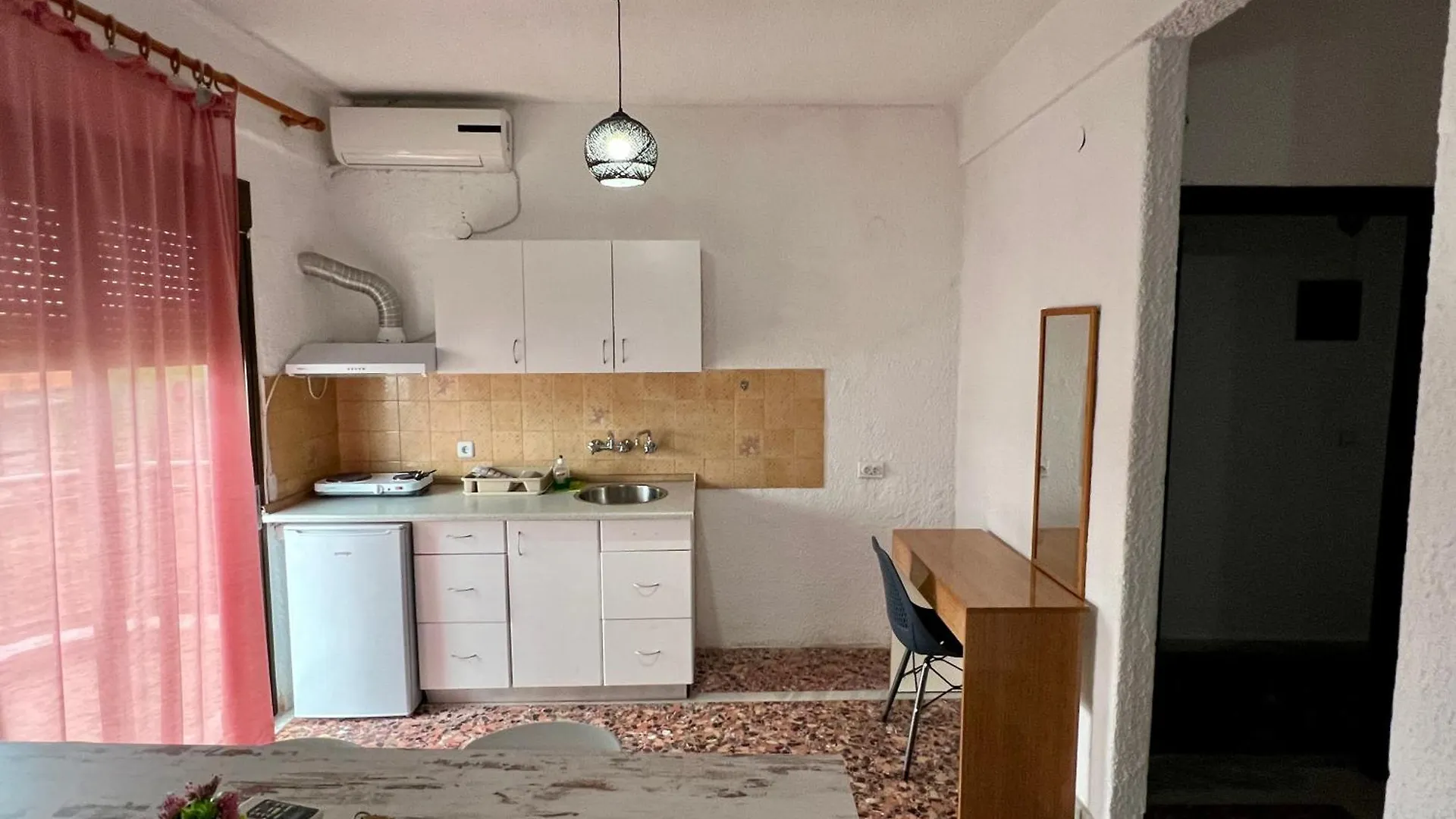 Pelekan Rooms And Apartments Athina 33 佩科霍里