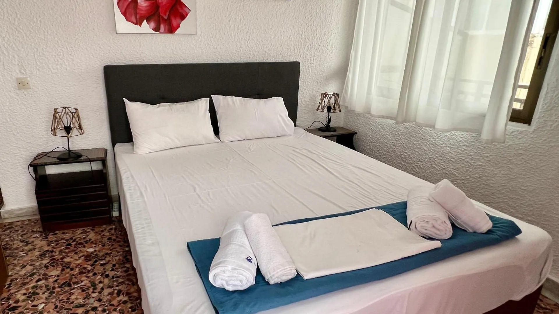 Pelekan Rooms And Apartments Athina 33 Pefkochori